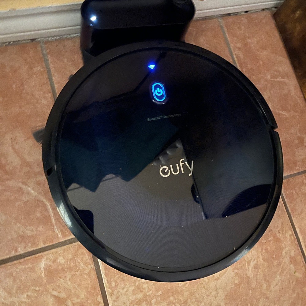 Eufy Robotic Vacuum Cleaner - Black